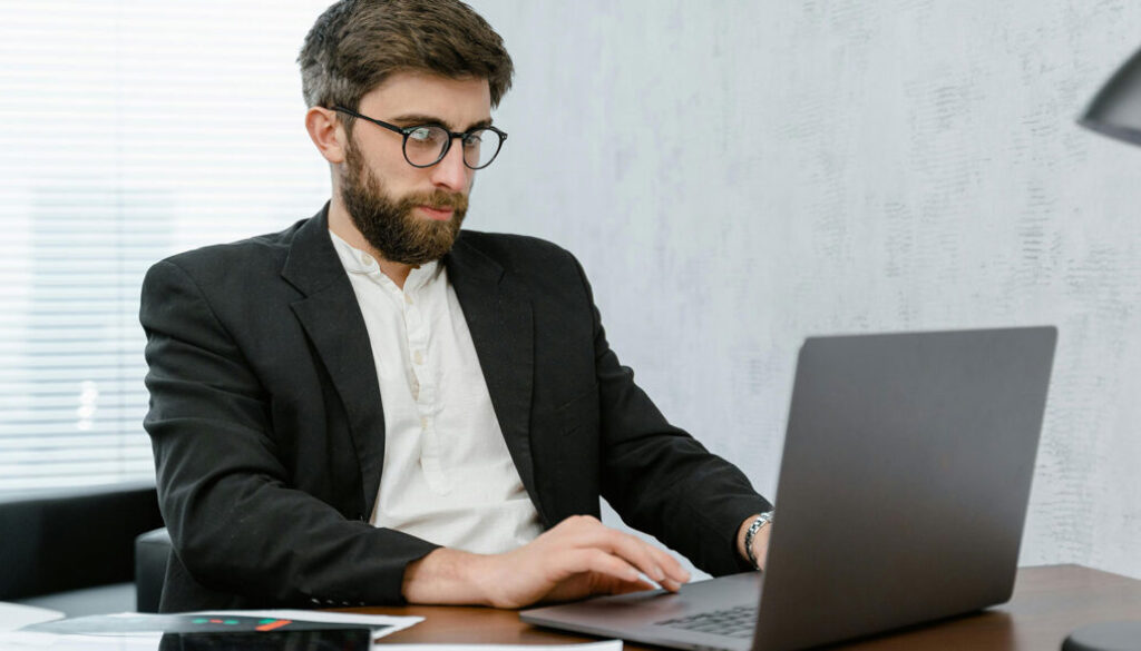 lawyer20